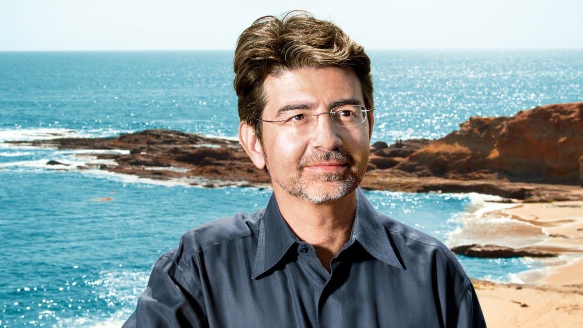 Meet the richest person of Iran Pierre Omidyar