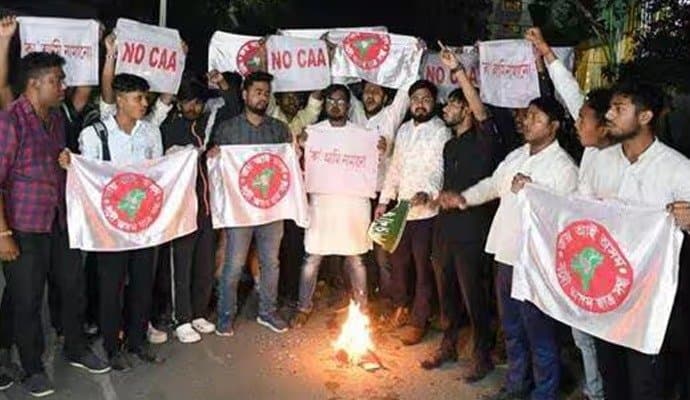 Gauhati: ক্যা নিয়ে বিতর্কসভা, বিশ্ববিদ্যালয়ে আহত ৬ পড়ুয়া