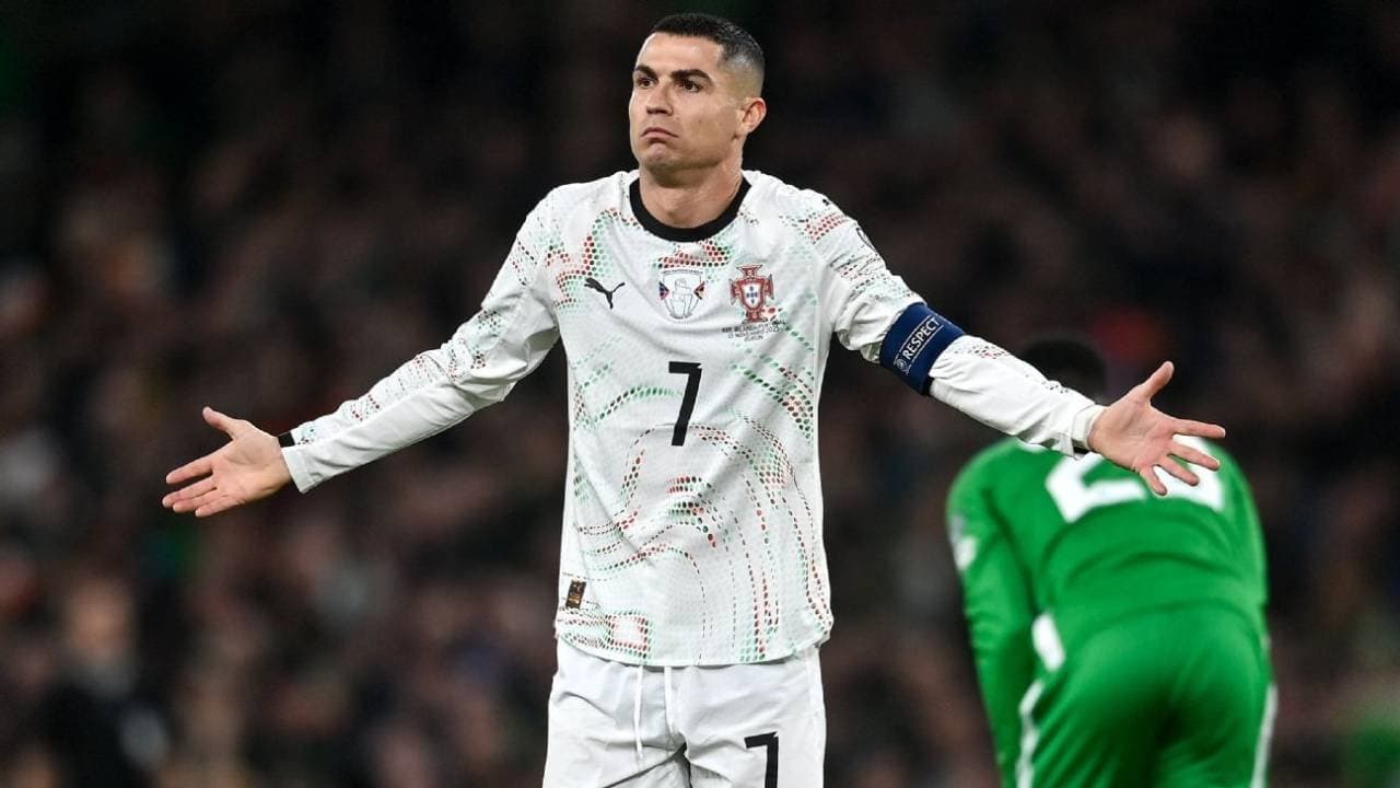 Cristiano Ronaldo shown first red card in Portugal jersey