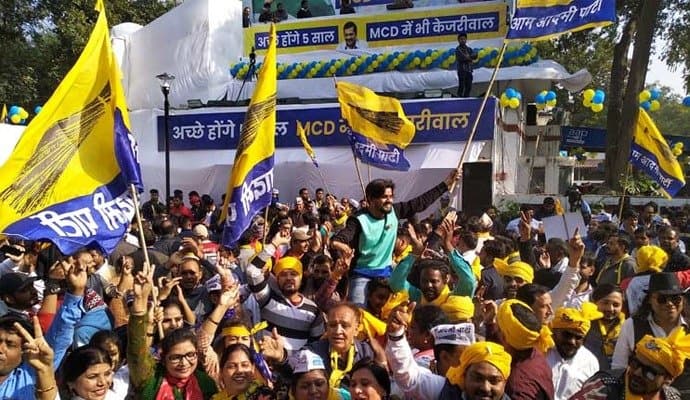 AAP: দিল্লিতে আপ-এর প্রতিবাদ, একগুচ্ছ ব্যবস্থা পুলিশের, বন্ধ মেট্রোর দরজা  