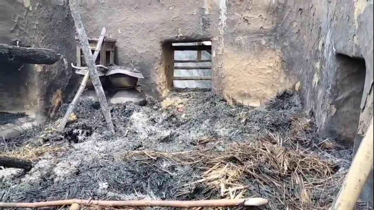 Farmer Family Escaped Narrowly after Lightning Struck Their House