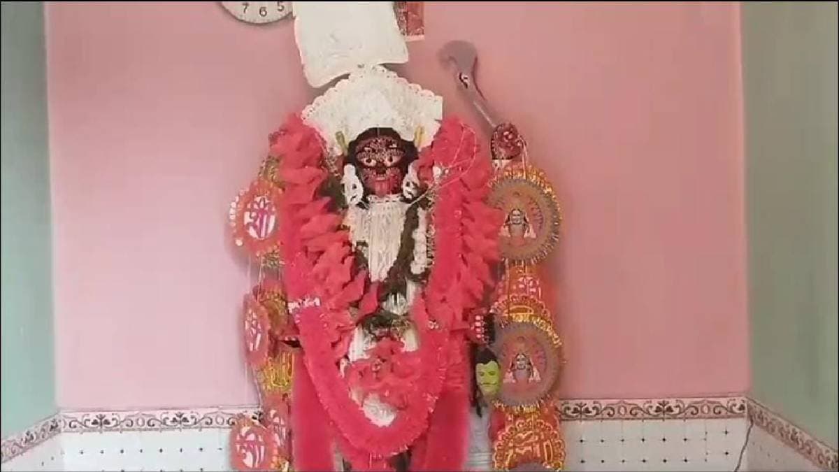 দীপাবলির উৎসবের মধ্যেই লাগাতার কালী মন্দিরে চুরি, আউশগ্রামের ঘটনায় চাঞ্চল্য