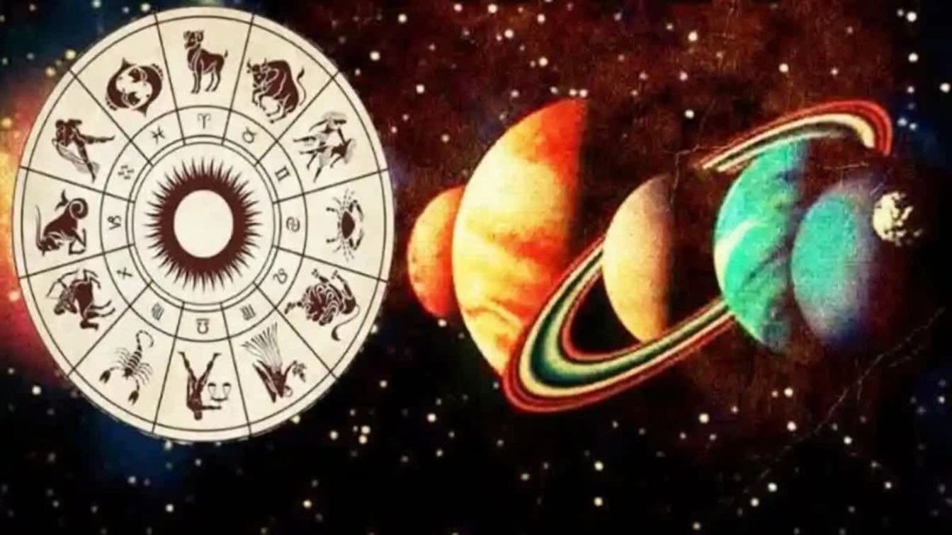 Trigrahi Yog 2025 Surya Budh and Guru conjunction in Gemini by which four zodiac signs will get incredible good luck in June