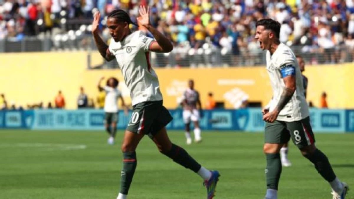  Joao Pedro scores two to send Chelsea into Club World Cup final 