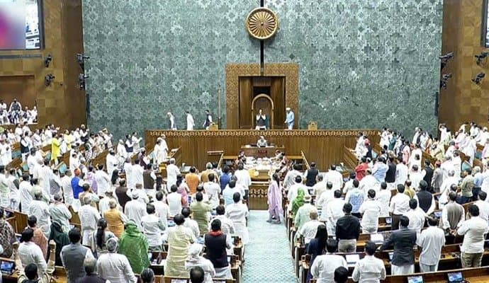 Parliament: সংসদে নিট নিয়ে আলোচনা চায় বিরোধীরা, কেন্দ্র প্রস্তুত?  