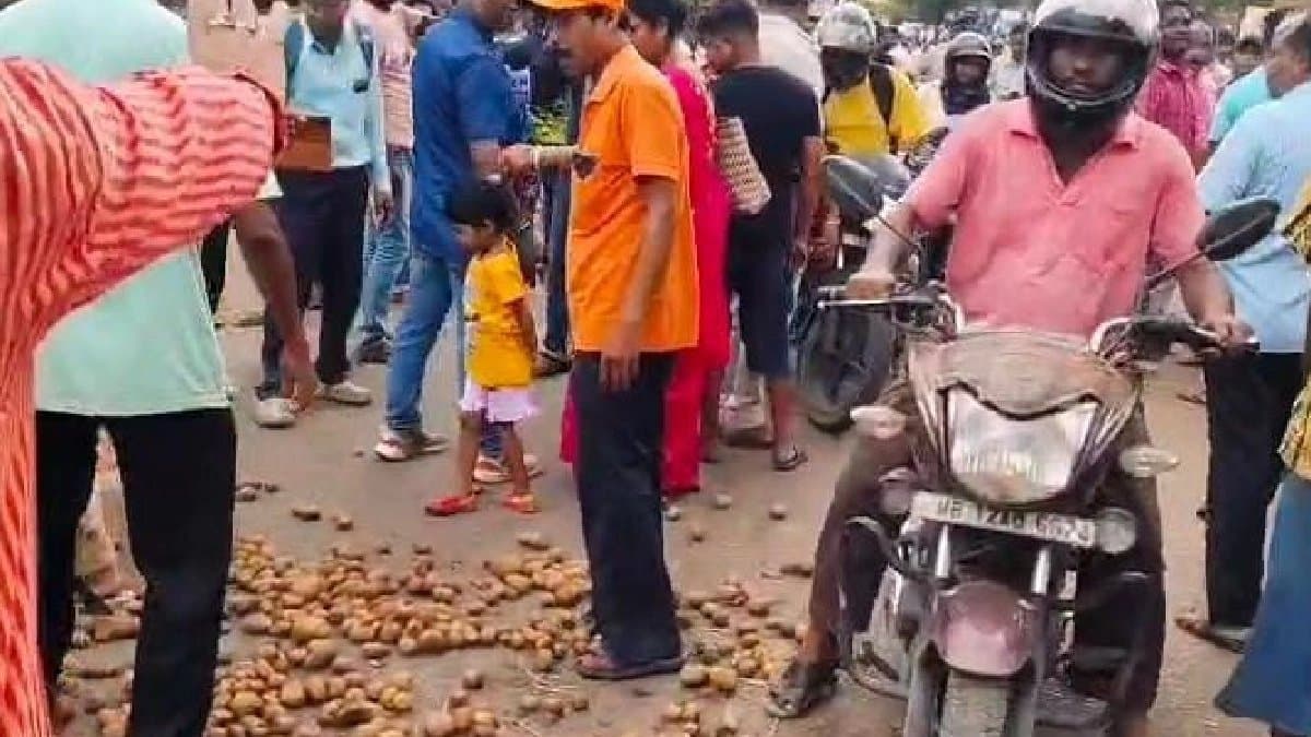 BJP protests by trampling crops in Singur people reacts