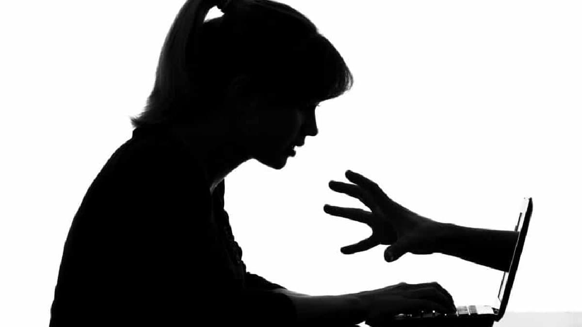 What is the black out challenge and how to prevent it lif