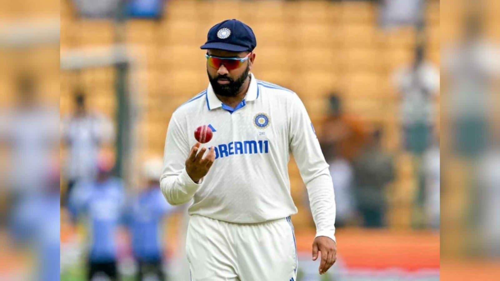 Ravi Shastri unhappy with Rohit Sharma's captaincy in second test spt 