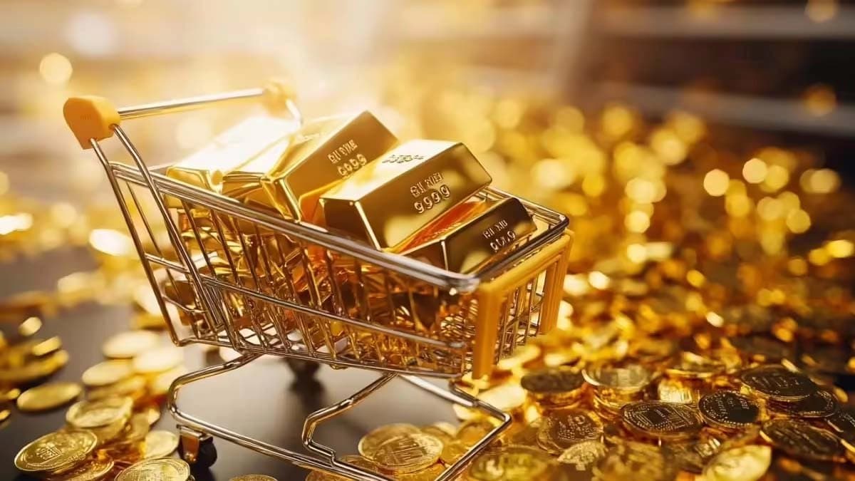 Storing more gold than the prescribed limit at home is a big danger know the rules