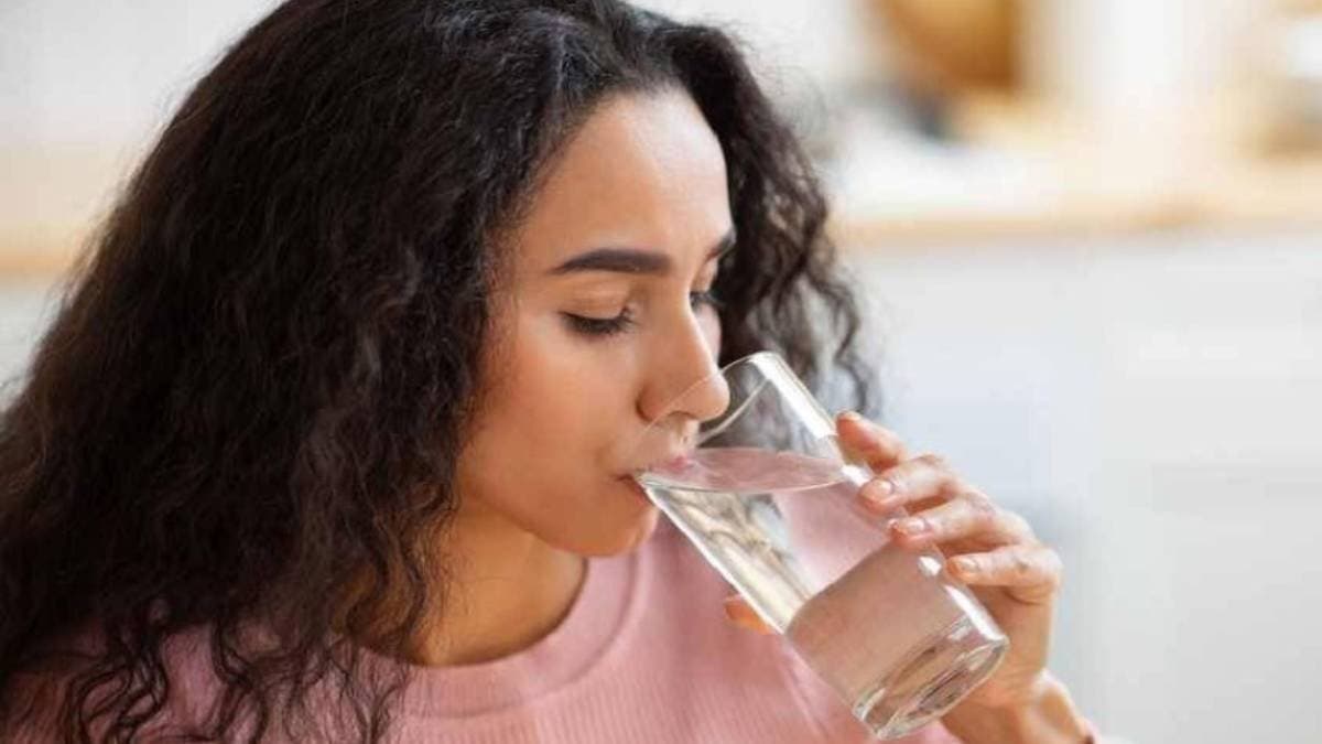 Is drinking hot water in morning good for health here is the actual truth lif