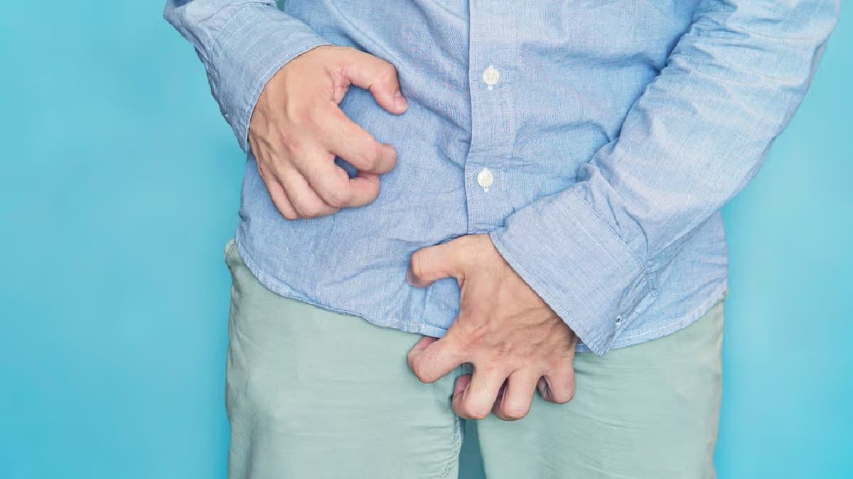 Reproductive health: these are the primary symptoms of syphilis which is spread through physical intimacy