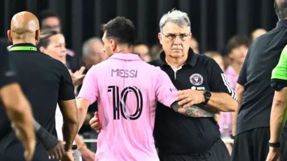  Gerardo Martino has said he believes Vinicius Junior deserves to win the Ballon d'Or spt