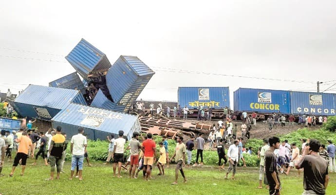 Rail Accident: ‌‌মোদির জমানায় রেল দুর্ঘটনার তালিকা দীর্ঘ হচ্ছে 
