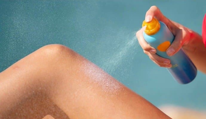 Skin Care:  স্প্রে সানস্ক্রিন ত্বকের জন্য কতটা উপকারী? 