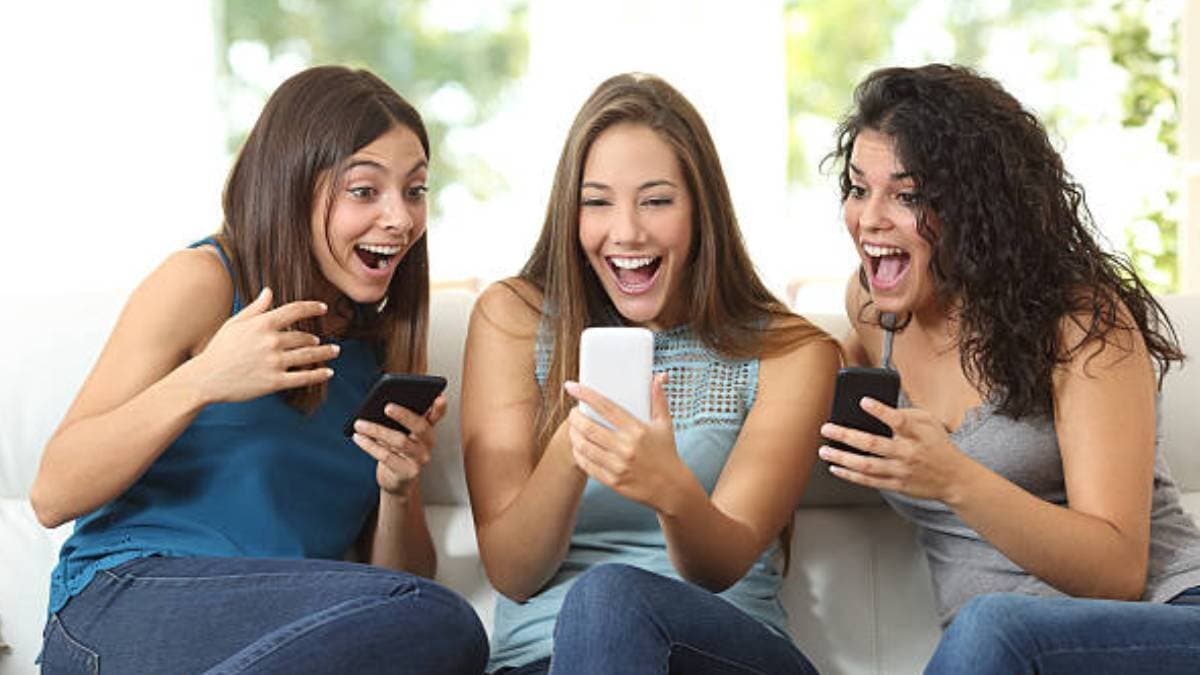 All girls learn that from seeing it on a friends phone for the first time in their lives