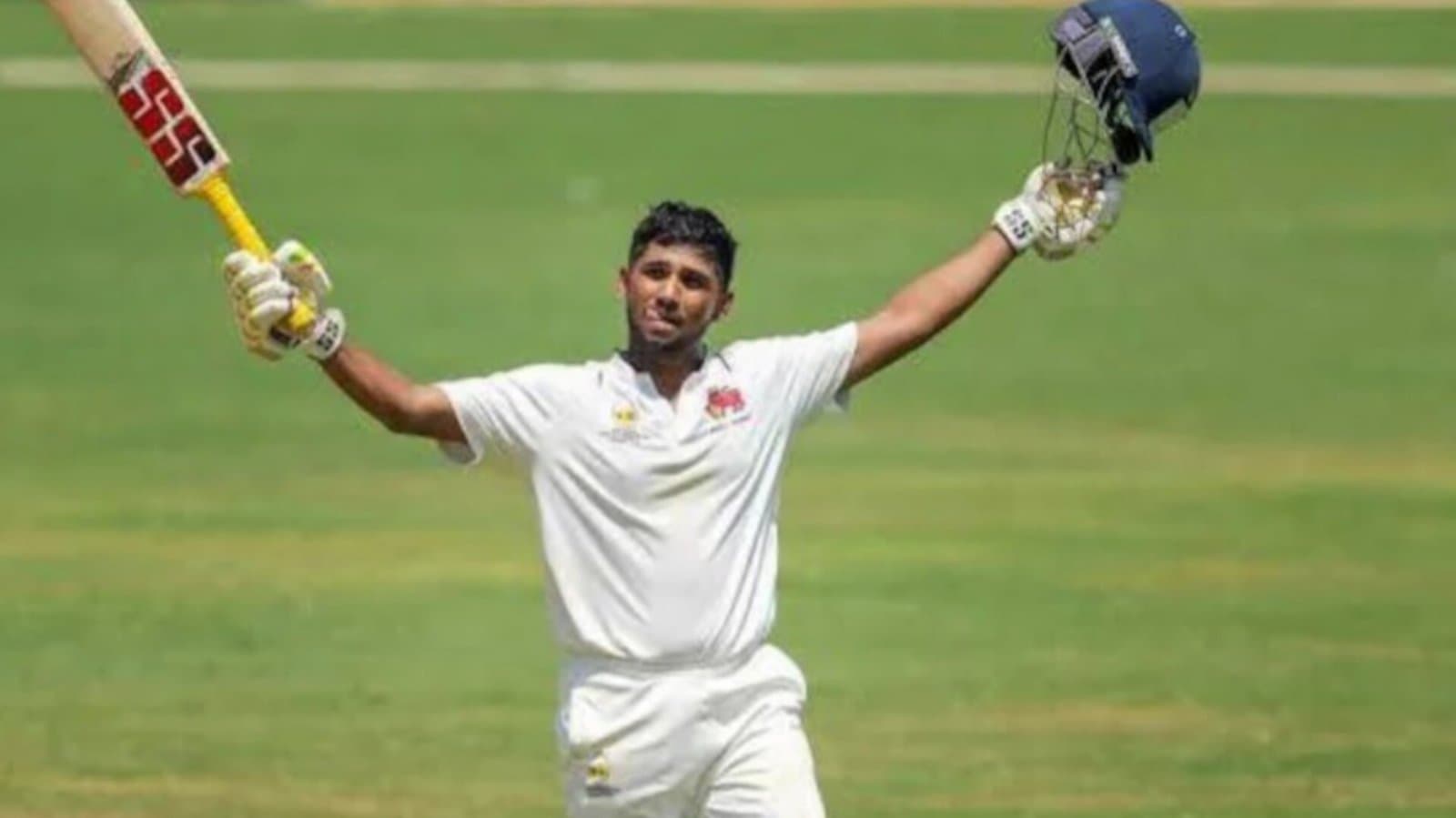 Musheeer Khan surpasses Sachin Tendulkar in elite list with big duleep Trophy debut knock spt 