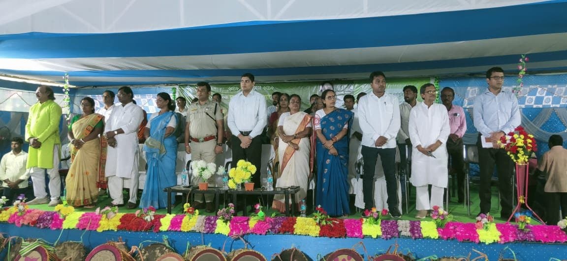 World Indigenous People's Day was celebrated in Purulia gnr