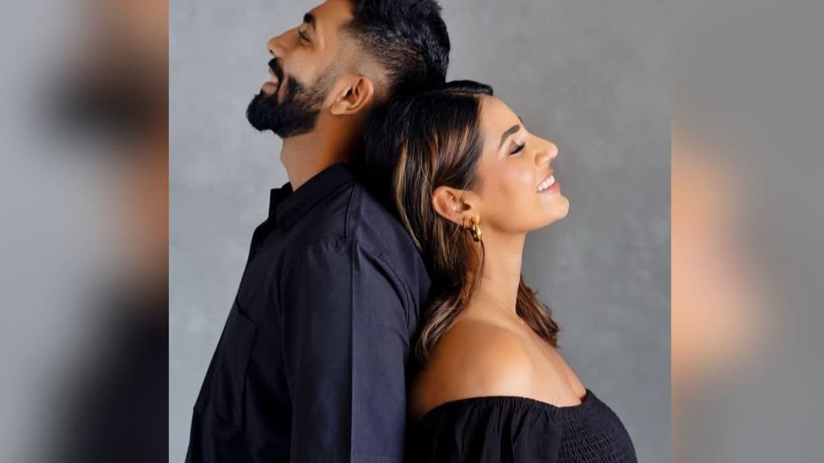  Jasprit Bumrah and wife Sanjana Ganesan won hearts with their joint post on their four year wedding anniversary spt 