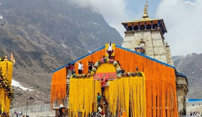 Kedarnath: শুক্রবার থেকে ভক্তদের জন্য খুলছে কেদারনাথ, গঙ্গোত্রীর দরজা