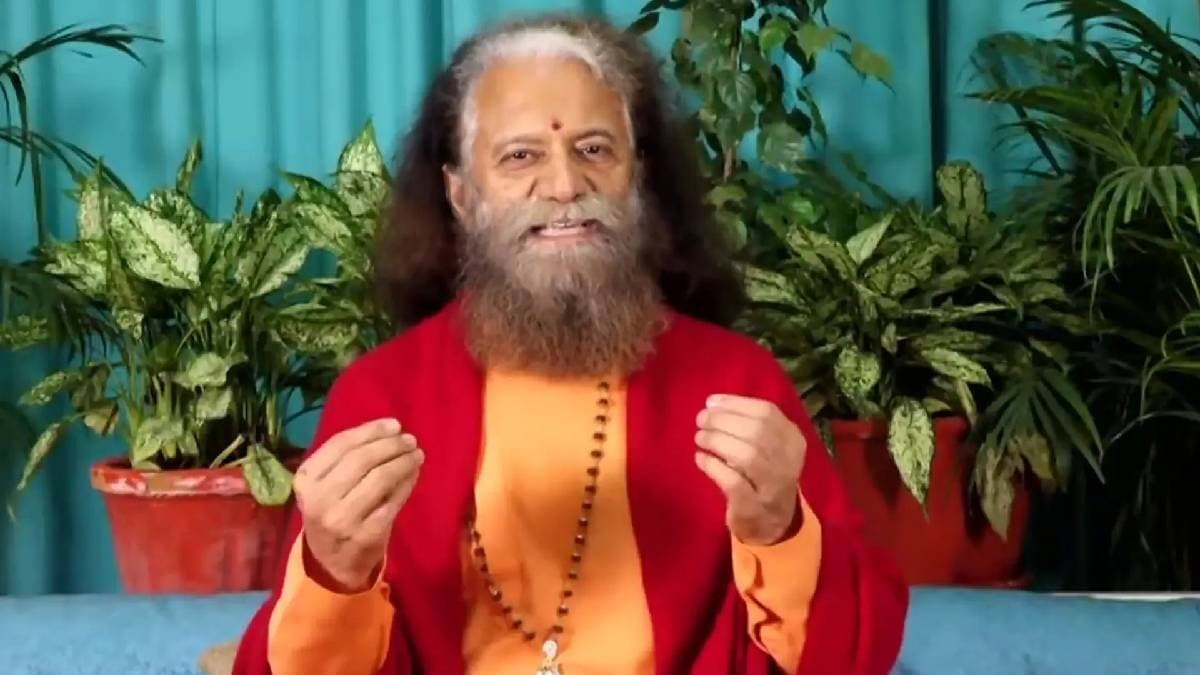 Wear jeans but do not forget about genes said spiritual head Chidanand Saraswati