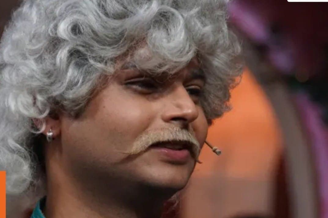মানুষকে হাসান, কিন্তু নিজের মুখে হাসি নেই, কৌতুকশিল্পী সিদ্ধার্থসাগরের