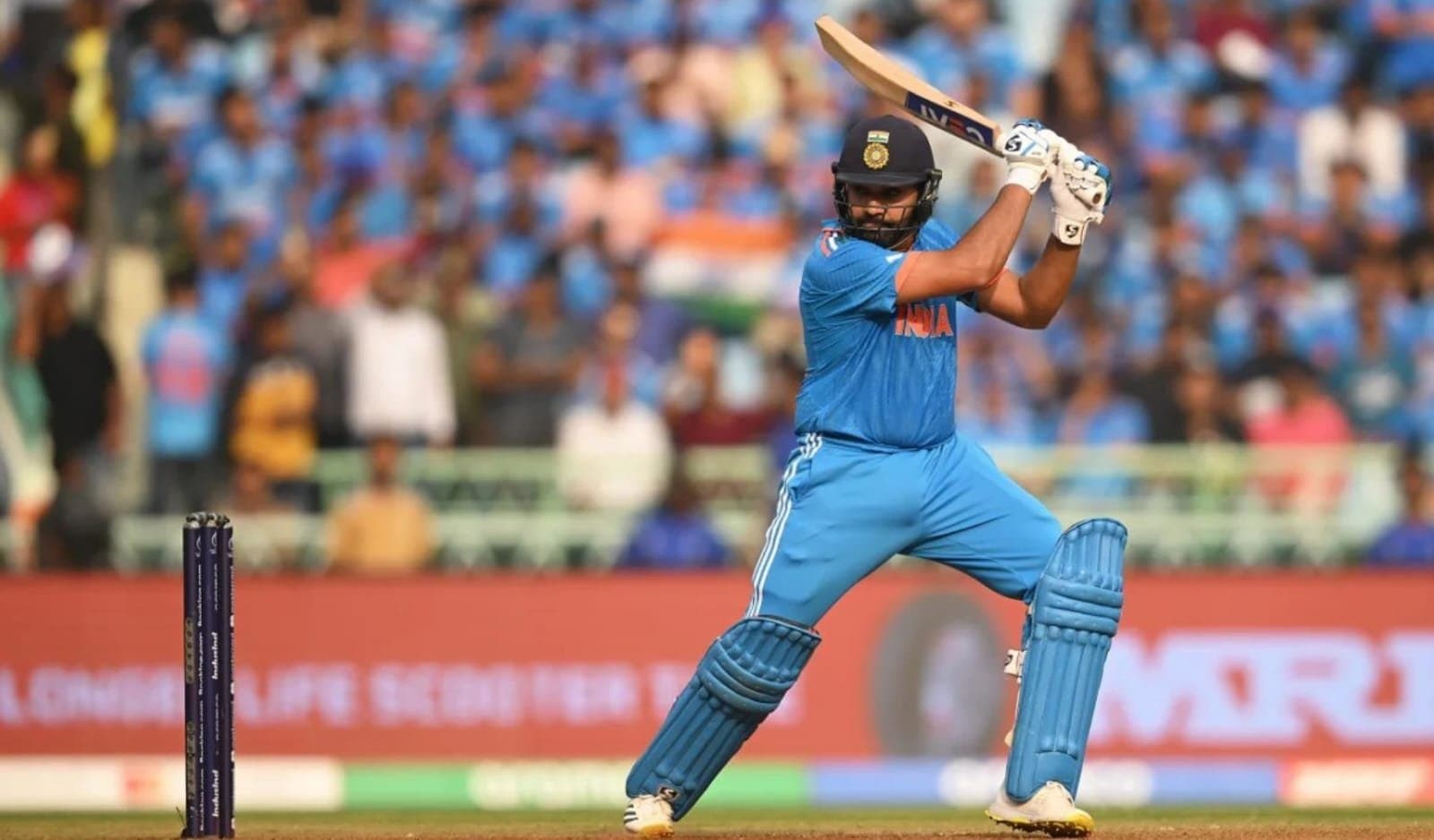 India-England: রোহিতের অর্ধশতরান, পঞ্চম ভারতীয় হিসেবে ১৮ হাজারের ক্লাবে প্রবেশ