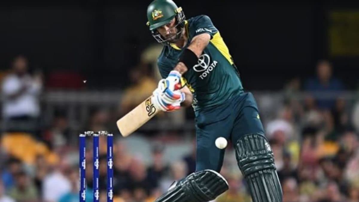 Glenn Maxwell leaves fans spellbound in Brisbane spt 