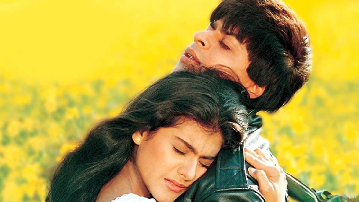 Shah Rukh Khan and Kajol s famous DDLJ Iconic Love Scene Now a Statue in the Heart of London