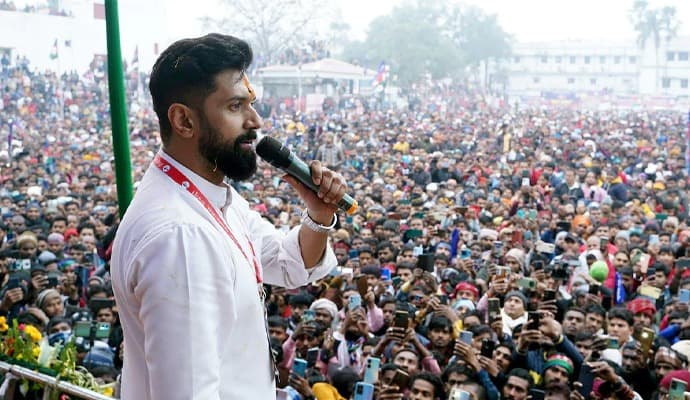 Chirag Paswan:‌ ভোটের মুখে চিরাগ পাসওয়ানের দল ছাড়লেন ২২ নেতা, বিহারে চাপে এনডিএ