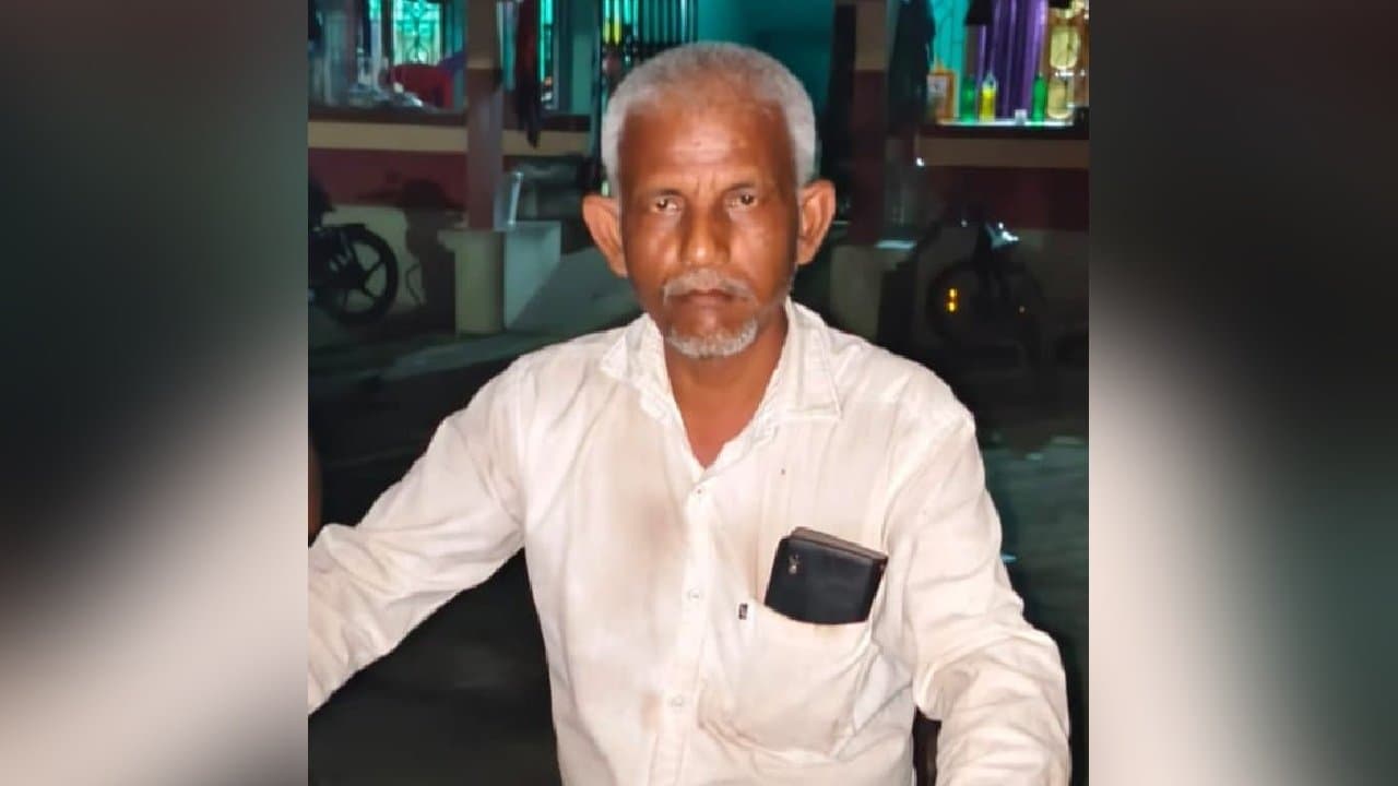 SIR In West Bengal family blames man died in SIR Panic 