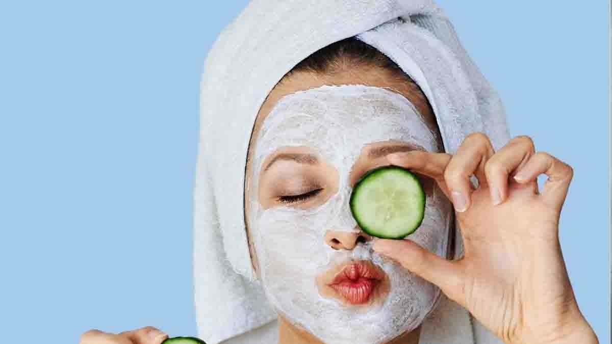 Ice cubes made with multani mitti,can improve your san tan very fast and make your skin glowing lif