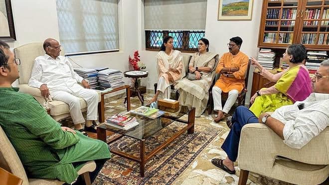 TMC : নজরে শেয়ার কেলেঙ্কারি, শরদ পাওয়ারের সঙ্গে বৈঠকে তৃণমূলের প্রতিনিধি দল