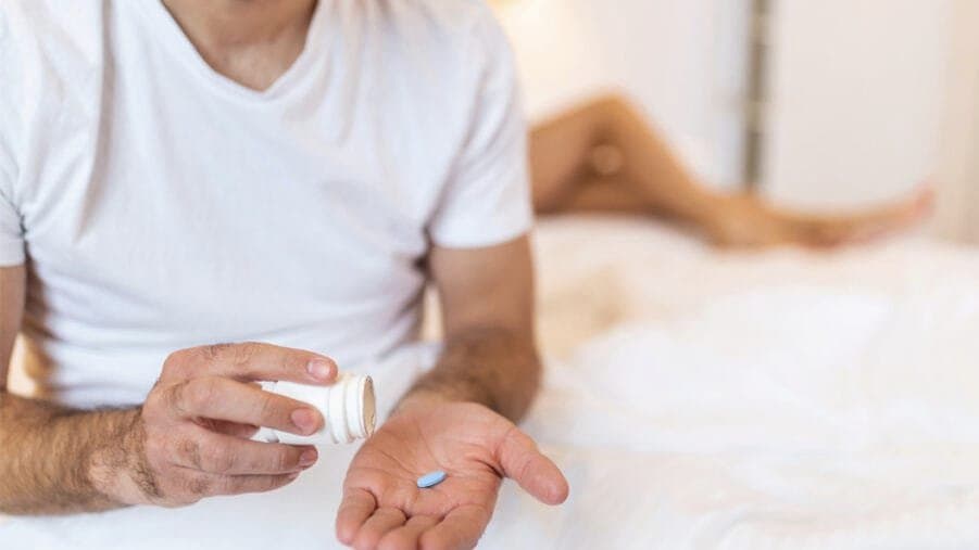 Man takes special pills in drunken state after calling girlfriend to hotel room, dies gnr 