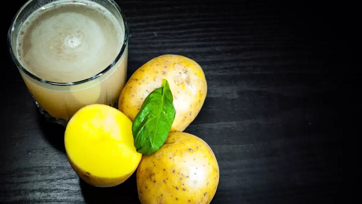 follow this tips to use potato juice to improve hair quality