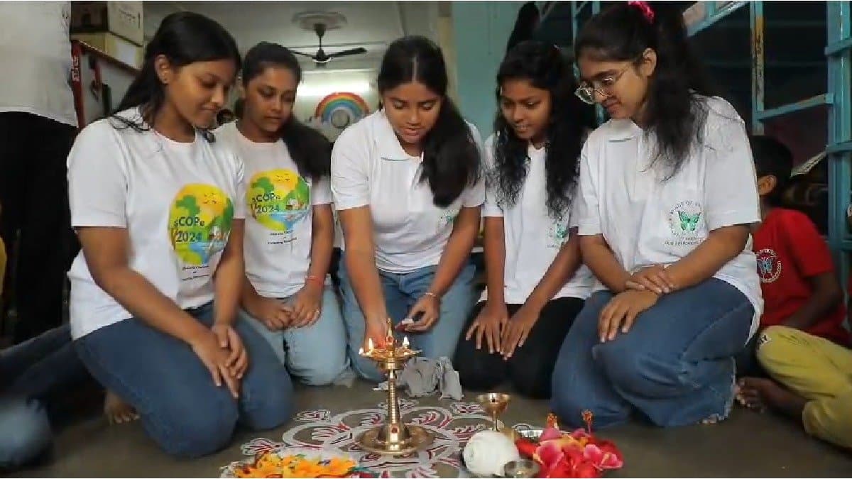 Underprivileged Children Celebrate North Indian Festival in the City gnr