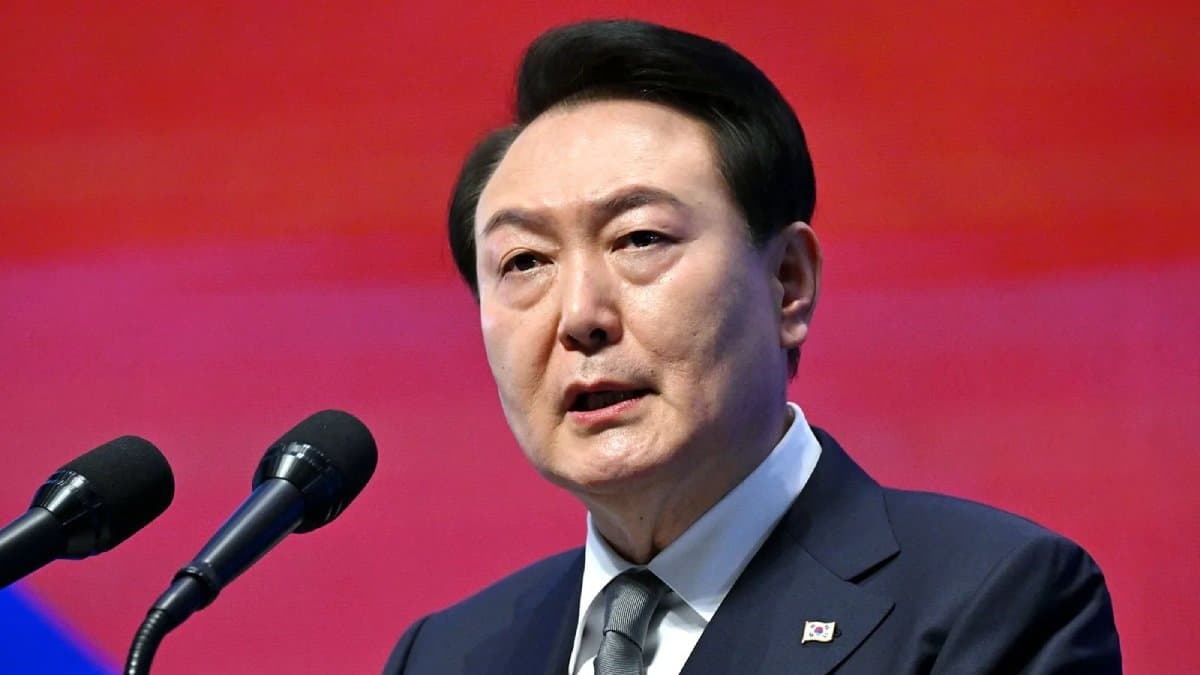 Impeached South Korea President Yoon Suk Yeol is arrested after failed martial law attempt gnr