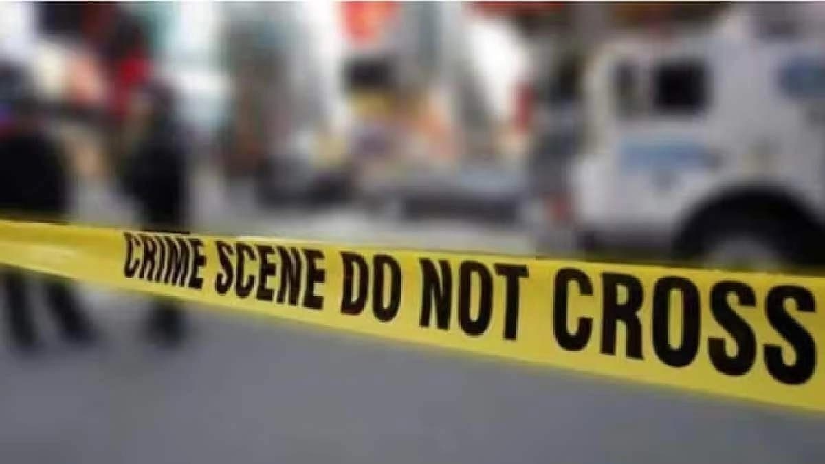 Three arrested as Teen stabbed outside school in Delhi