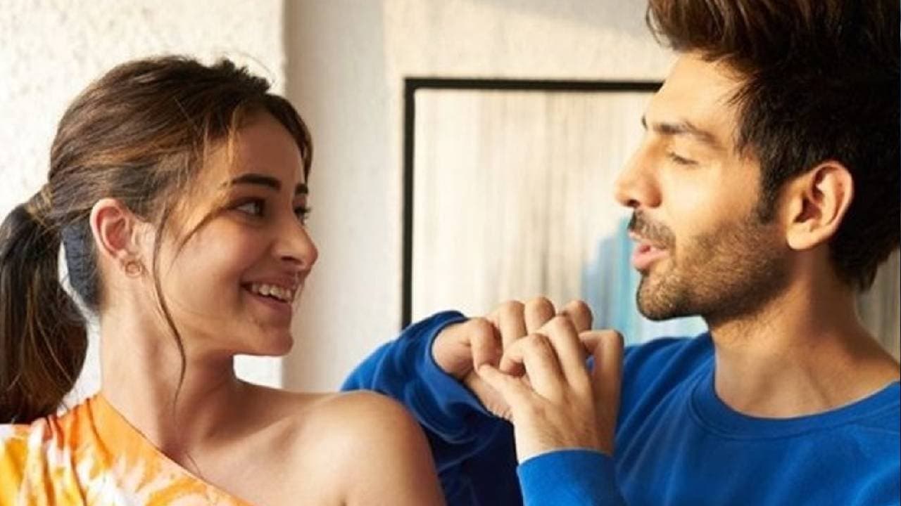 কার্তিকের জন্মদিনে পুরনো প্রেম ফের উসকে দিলেন অনন্যা