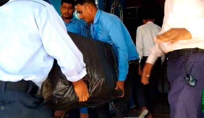 CBI: তৃণমূল বিধায়কের বাড়িতে টাকা গোনার মেশিন নিয়ে এল সিবিআই 