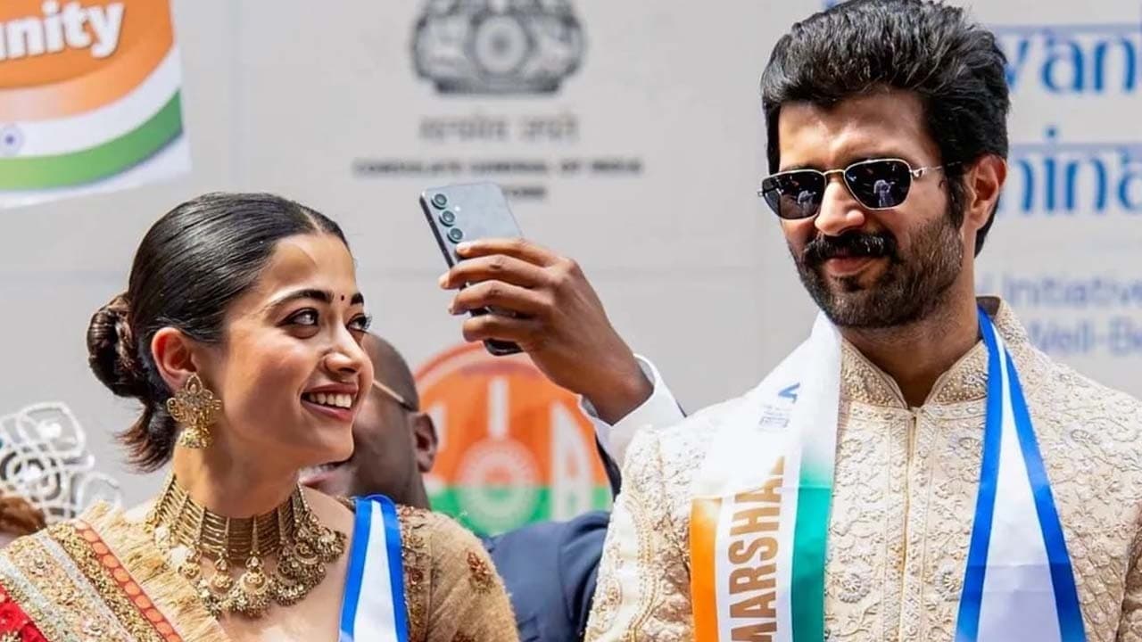 Amid wedding rumours Rashmika Mandanna says she will taka a bullet for Vijay Devarakonda 