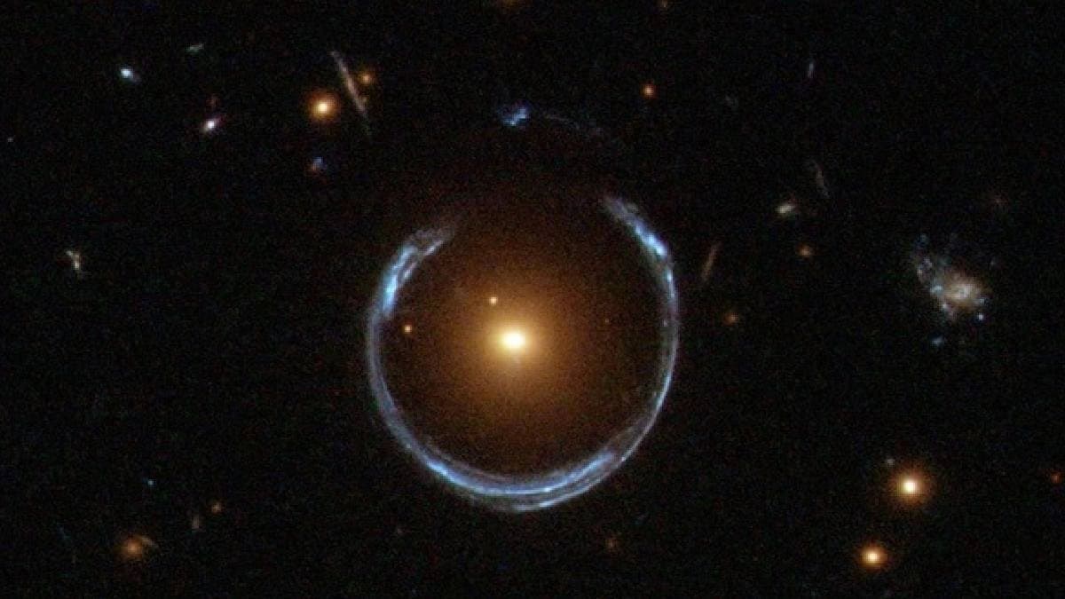 Newly found gigantic black hole