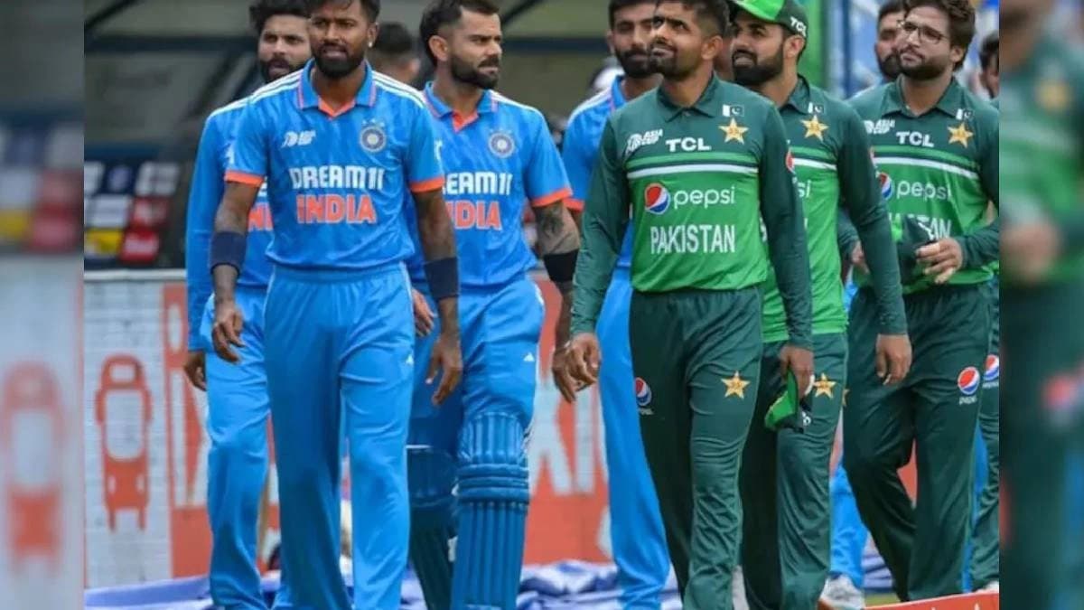Indian cricketers did not shake hands with umpires in asia cup 