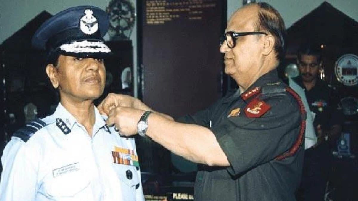 women officers who made history in the Indian Air Force know about them