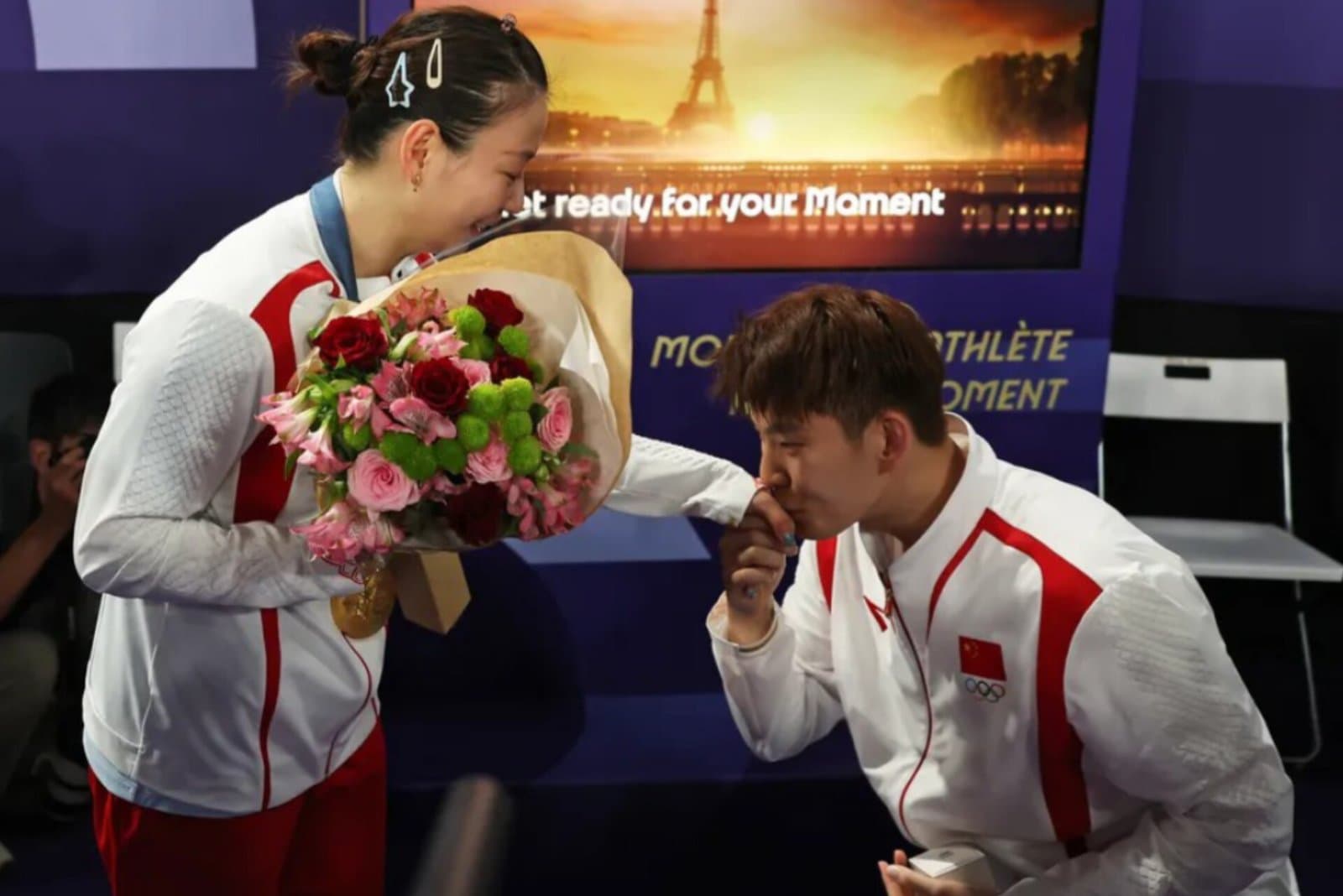 China's Olympics gold medal winner in badminton gets marriage proposal after medal win spt