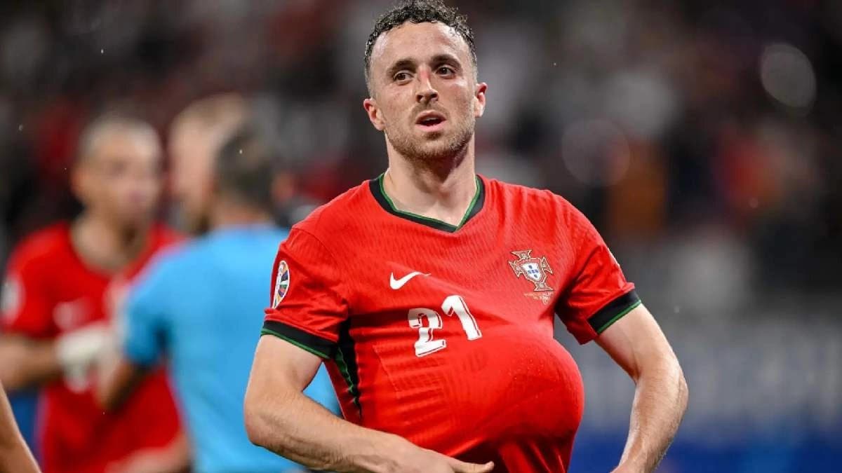 Portugal set to hand Diogo Jota number 21 kit to his close friend Ruben Neves