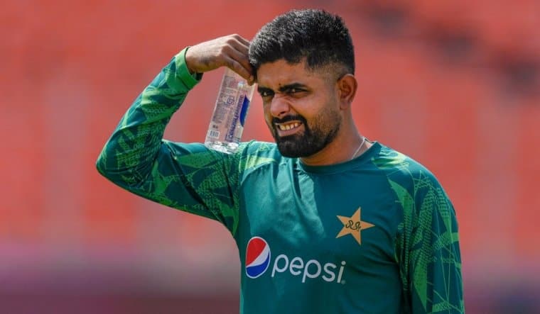 T20 World Cup:‌ সুপার এইটে যেতে পারবেন বাবররা?‌ অঙ্ক বড় জটিল 