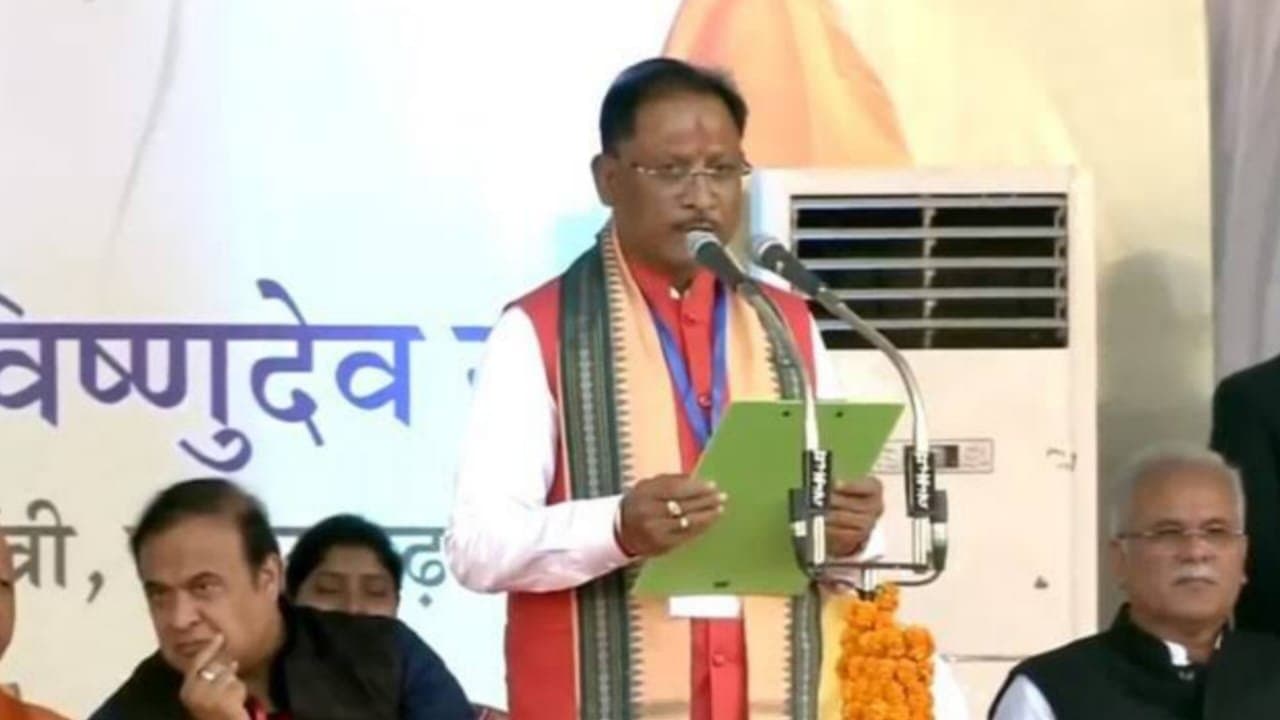 Vishnu Deo Sai: ছত্তিশগড়ের মুখ্যমন্ত্রী হিসেবে শপথ নিলেন বিষ্ণুদেও সাই