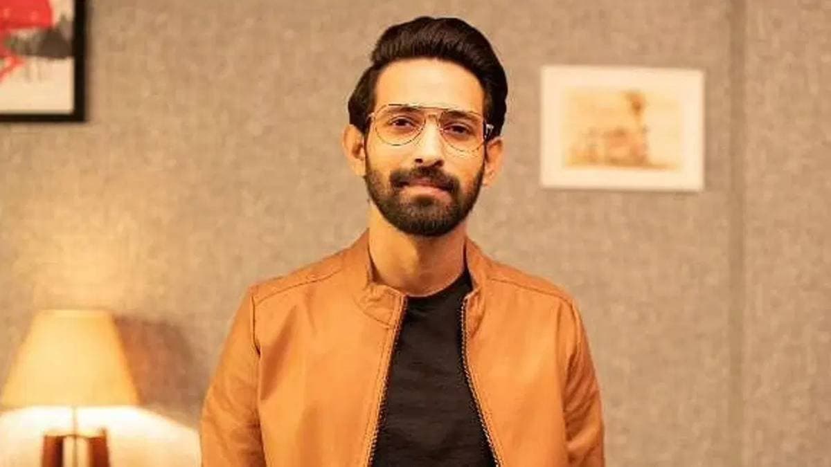 Vikrant Massey Reveals REAL Reason Behind his Viral Post On Taking A Break from acting ent