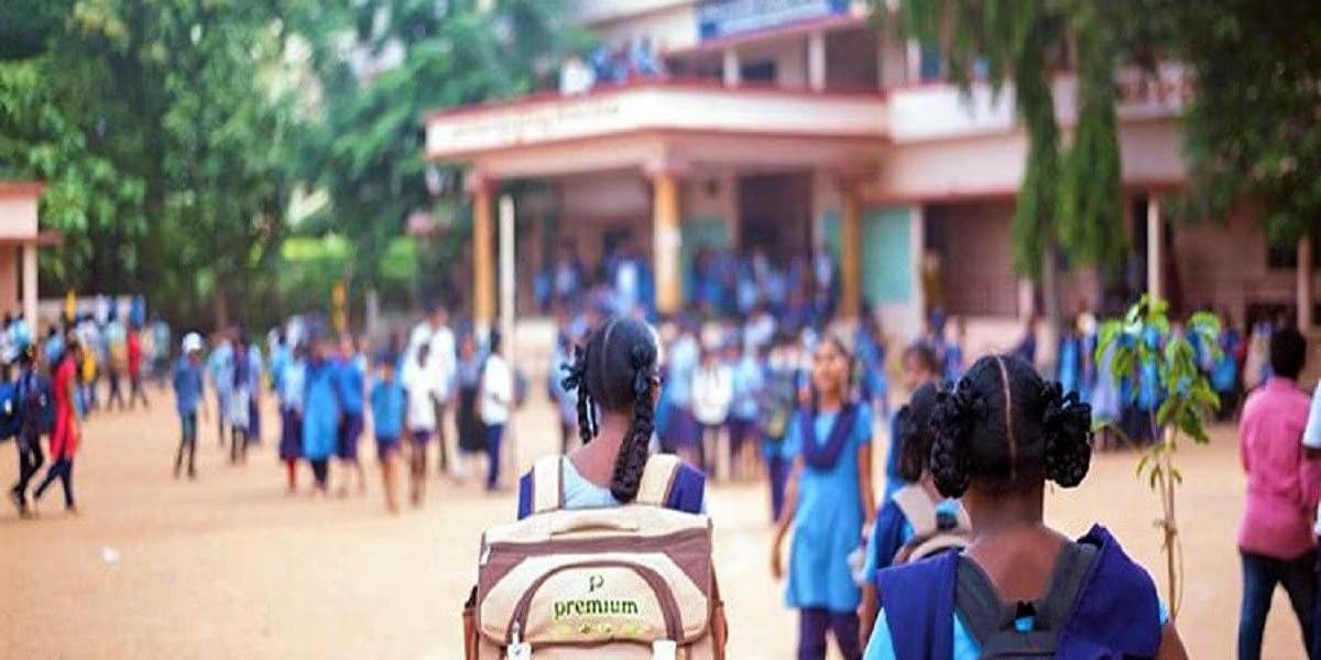 SCHOOL : ত্রিপুরায় ৫১১ টি সরকারি স্কুল বন্ধের বিজ্ঞপ্তি জারি 