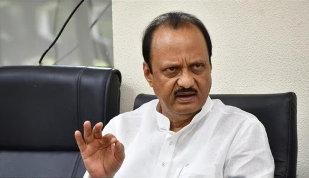 Ajit Pawar: আশি পেরিয়েও কিছু মানুষ অবসর নিতে প্রস্তুত নন, অজিতের নিশানায় কে?